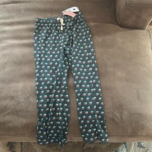 NWT Vineyard vines boys Christmas tree pajama pants